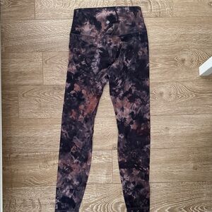 Lululemon Athletica Black and Brown Patterned Leggings